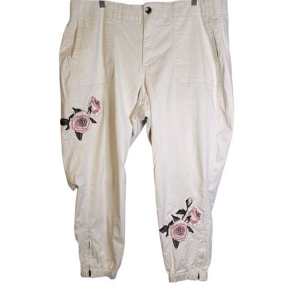 Lane Bryant Floral Embroidered Cream White Ankle Pants Jogger Plus 24 #1092184 - Picture 2 of 10